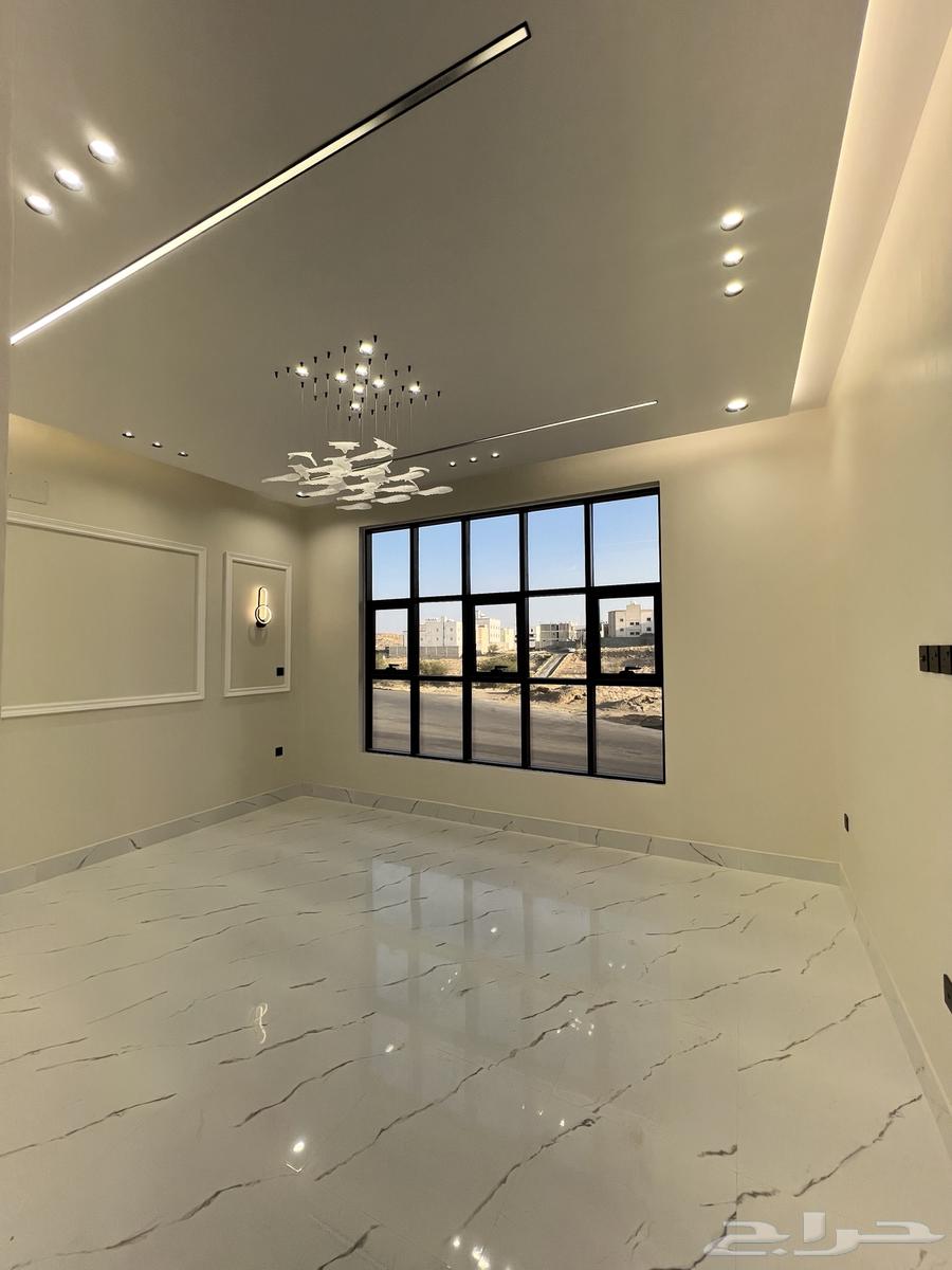 فيلا روف للبيع في ابها المحاله حي الزهور64240289828737114