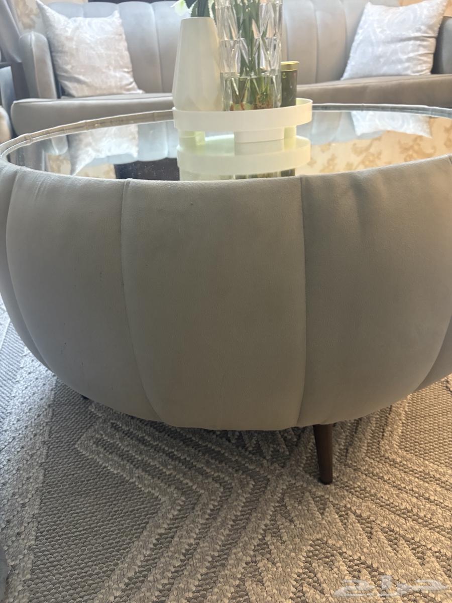 كنب مكون من 3 كبيرة و2 صغيرة استخدام اقل من سنة64240952493955113