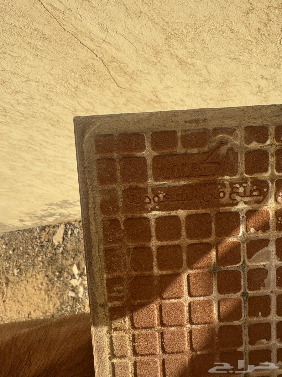 اثاث بيت سرير طفل وجلسات وكتبات ودولاب المنيوم تخزين وبلاط64241317663746111