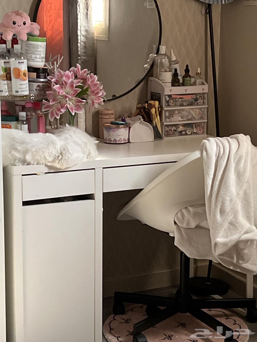 مكتب من غير الكرسي من ايكيا64240786440577111