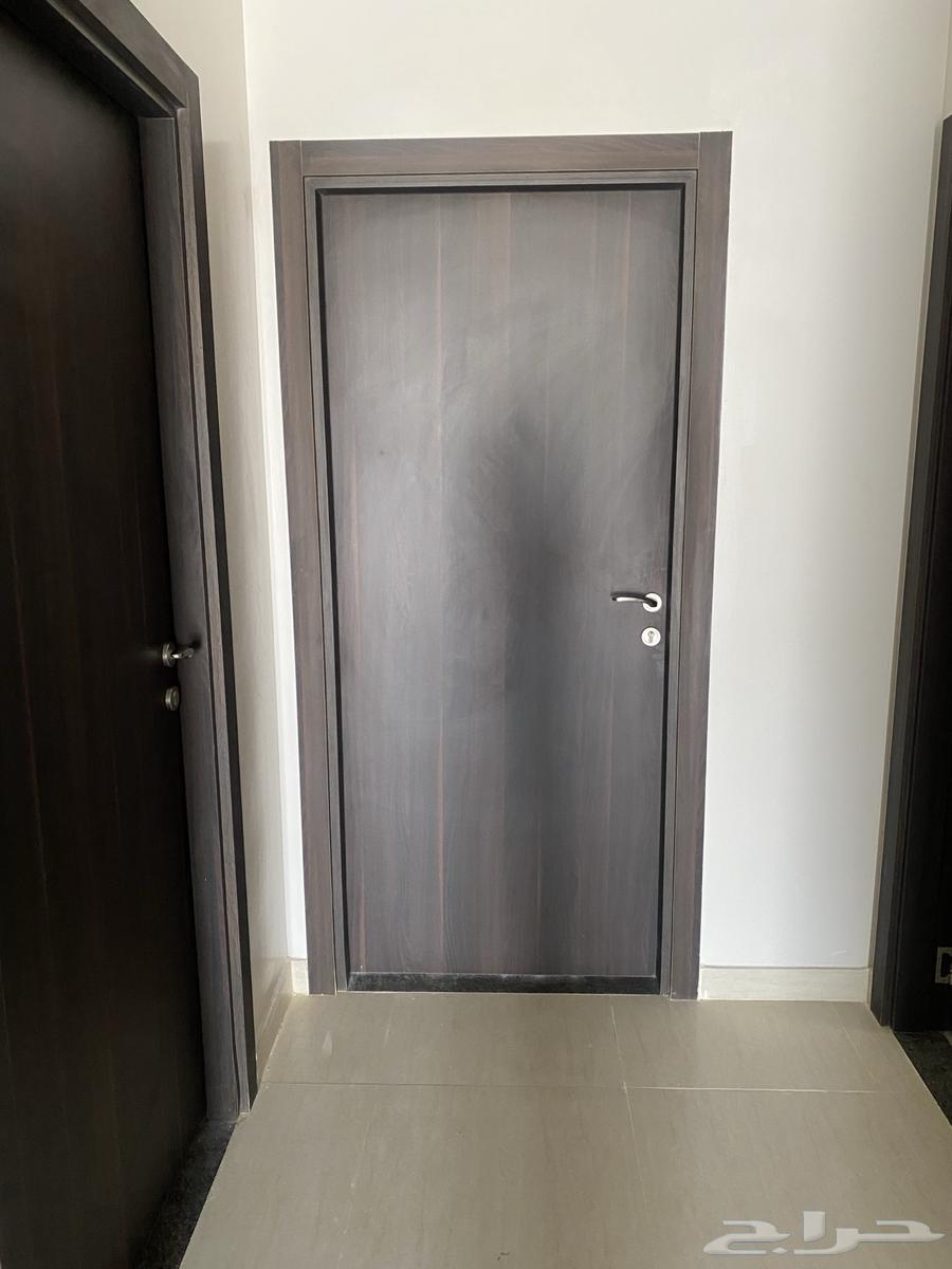 Professional carpenter available in Mecca64241654701057113