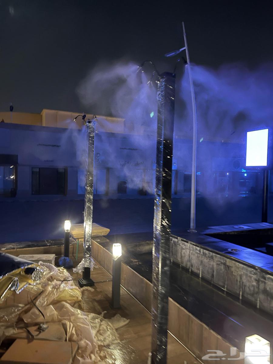 Mist and spray cooling systems installation for mosque fan columns64240460278786110