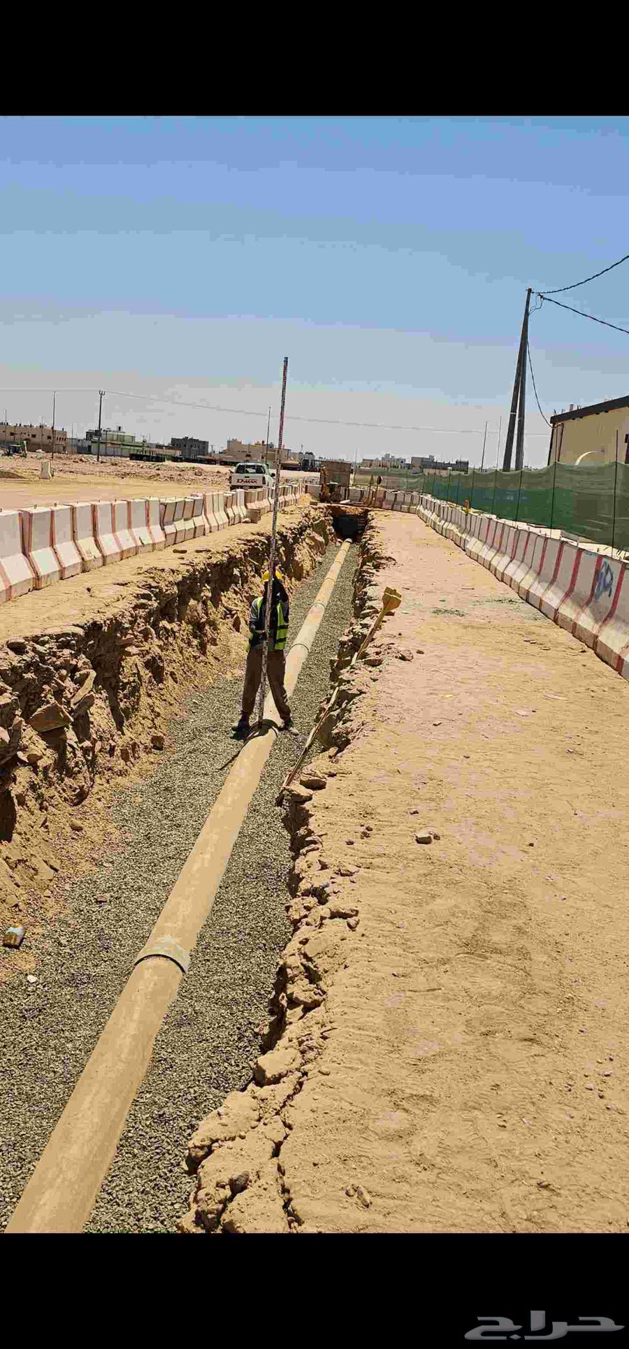 مقاول تمديد وتشطيب مناهل صرف مياه سيول64240786489858113