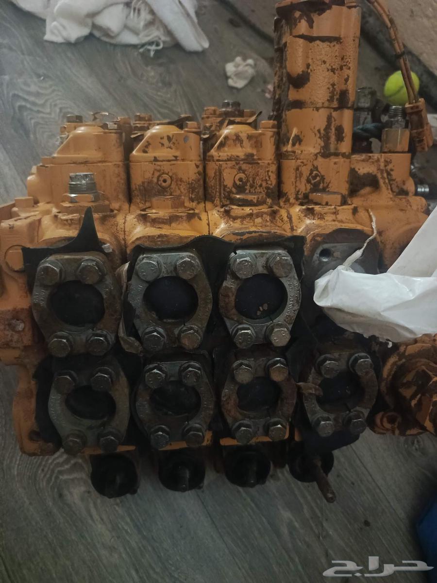 كنترول الحركه بلدوزركتربلر D9R64236753519747114