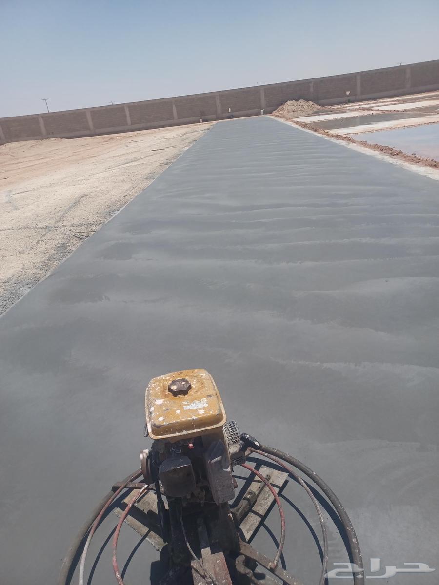 معلم الخرسانة المطبوعة الملونه صبة ديكور الختام صبة مروحة صب64240624574339110