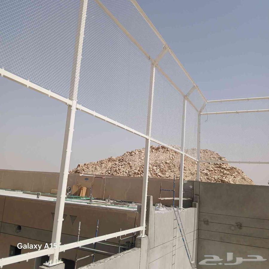 يوجد لدينا نخل عربي واشنطن وكذالك شبوك مزارع وملاعب ومضلات و64241652345090112