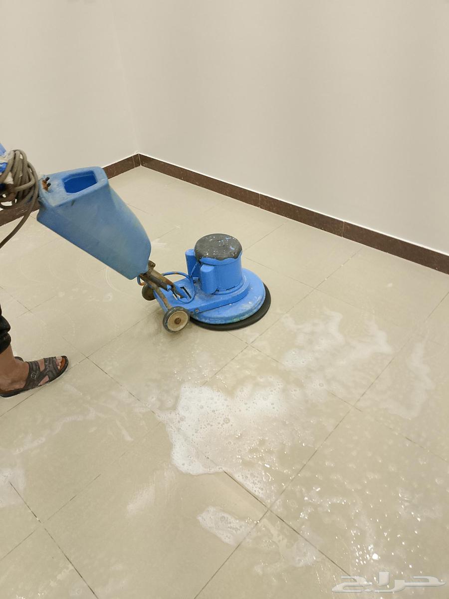 جلي بلاط وتنظيف شقق ومنازل وفلل غسيل مجالس سجاد وخزانات وعزل64241147372291110