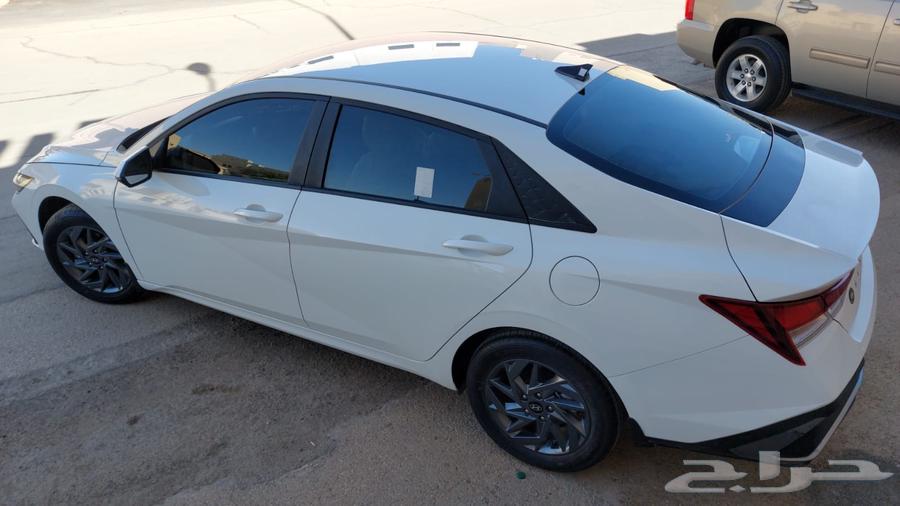 Hyundai Elantra 2024 model available with driver64240954731266112