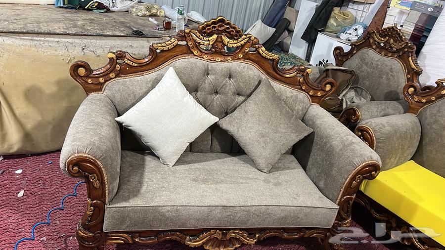 Upholstery of sofas, chairs and seating areas, curtains64240954664578114