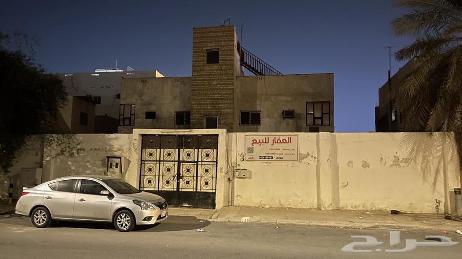 عمارة للبيع بسعر الارض فقط فرصة بجوار الحديقة وامام جامع64239958434561110