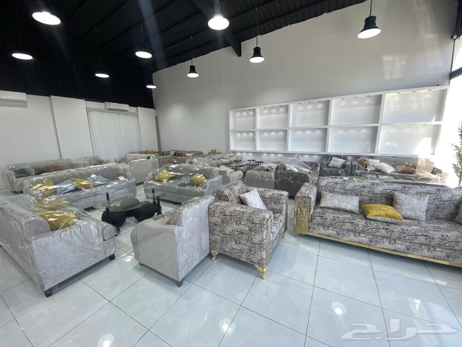 We have ready-made sofas, custom orders, customized armrests, and curtains64241145877250110