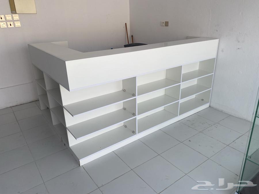 Professional carpenter available in Mecca64241654701057114