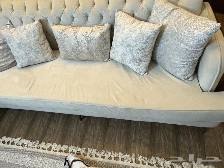 كنب مكون من 3 كبيرة و2 صغيرة استخدام اقل من سنة64240952493955112