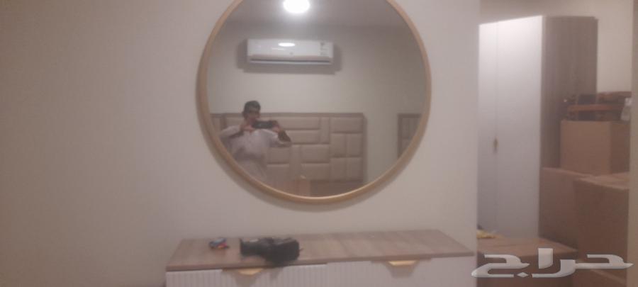 Carpenter with disassembly and assembly64244669429378114