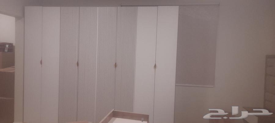 Carpenter with disassembly and assembly64244669429378113