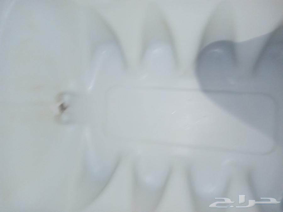 جلي بلاط تنظيف منازل فلل شقق غسيل مجالس كنب سجاد حوش خزان64241318716418114