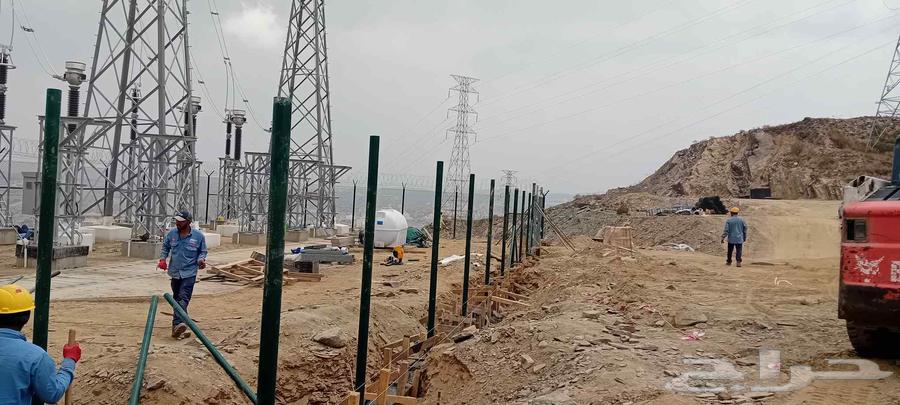 We supply and install all types of awnings and shades, as well as palm tree planting64240299230979112