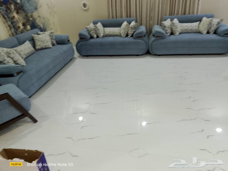 يوجد تنجيد كنب وتفصيل ستائر رقم الجوال64240147725186110