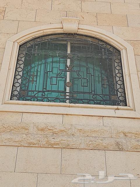 طاردالحمام تركيب شبك وأشواك مانع الطيور64240148682499114