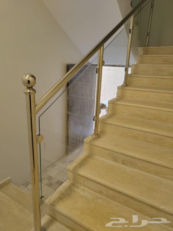 درابزين الدرج متنوع بأسعار خاصة64240458053251112