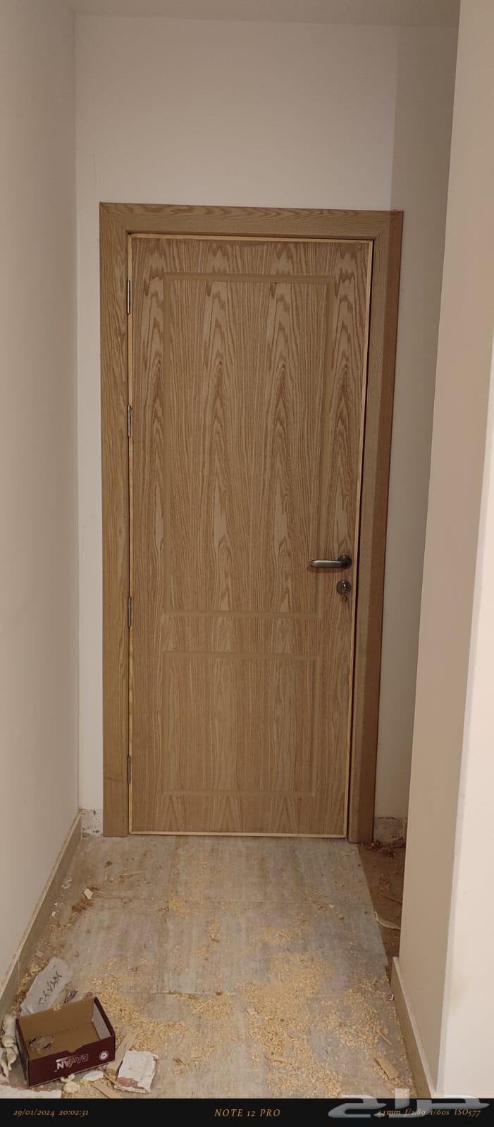 نجار خشب باب64241147990914111