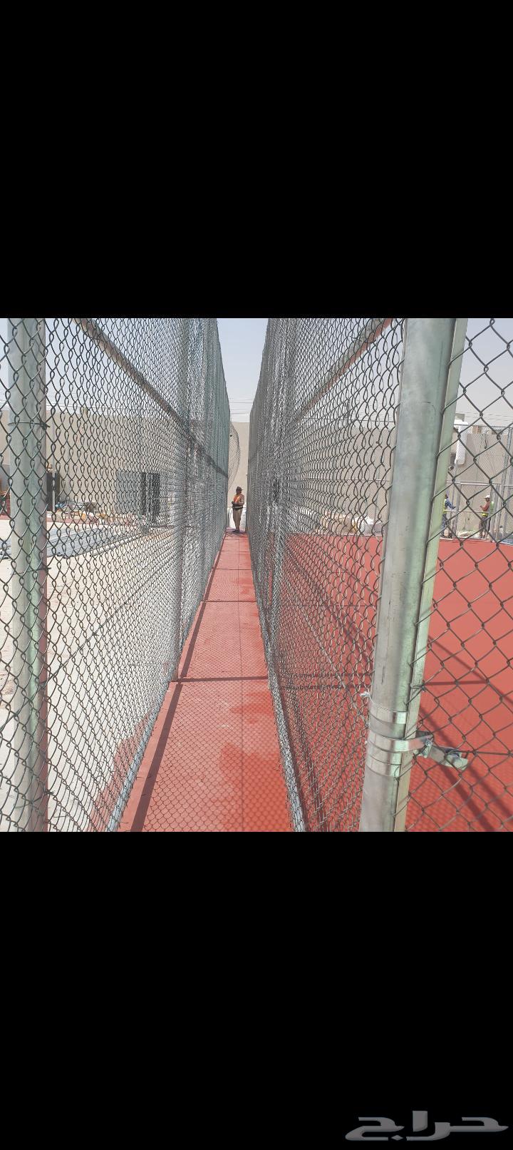 Installation of fencing for farms, reserves, and roads64241318382595112