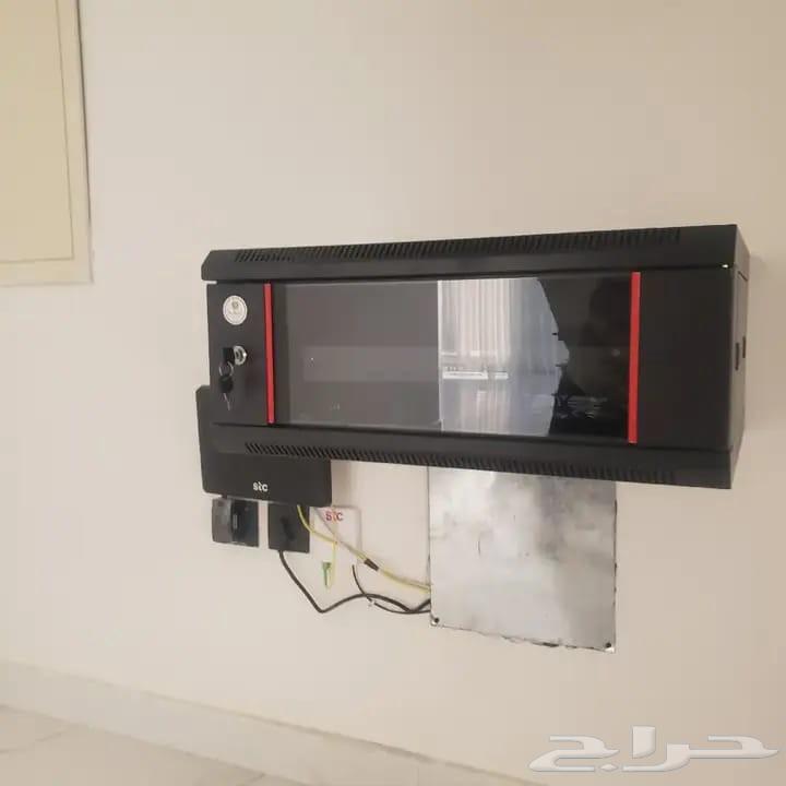 CAT 6 Cable Technician. Installing Cameras and Internet Installation for Smart Devices64241486507011113