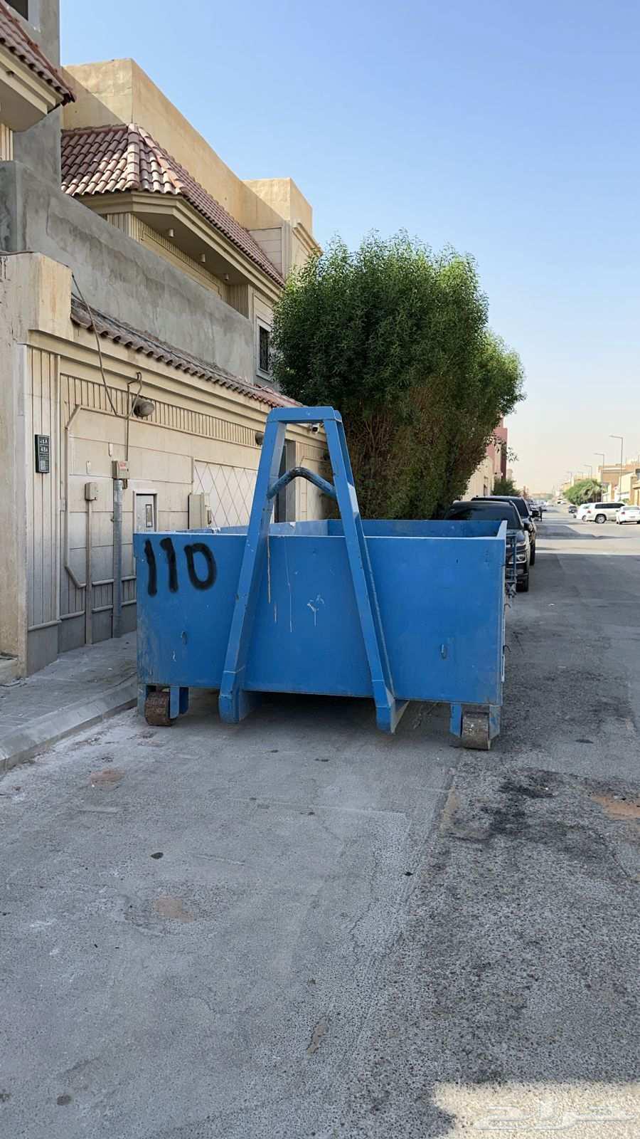 Container. Renting debris containers in the eastern and northern parts of Riyadh64240626653571111