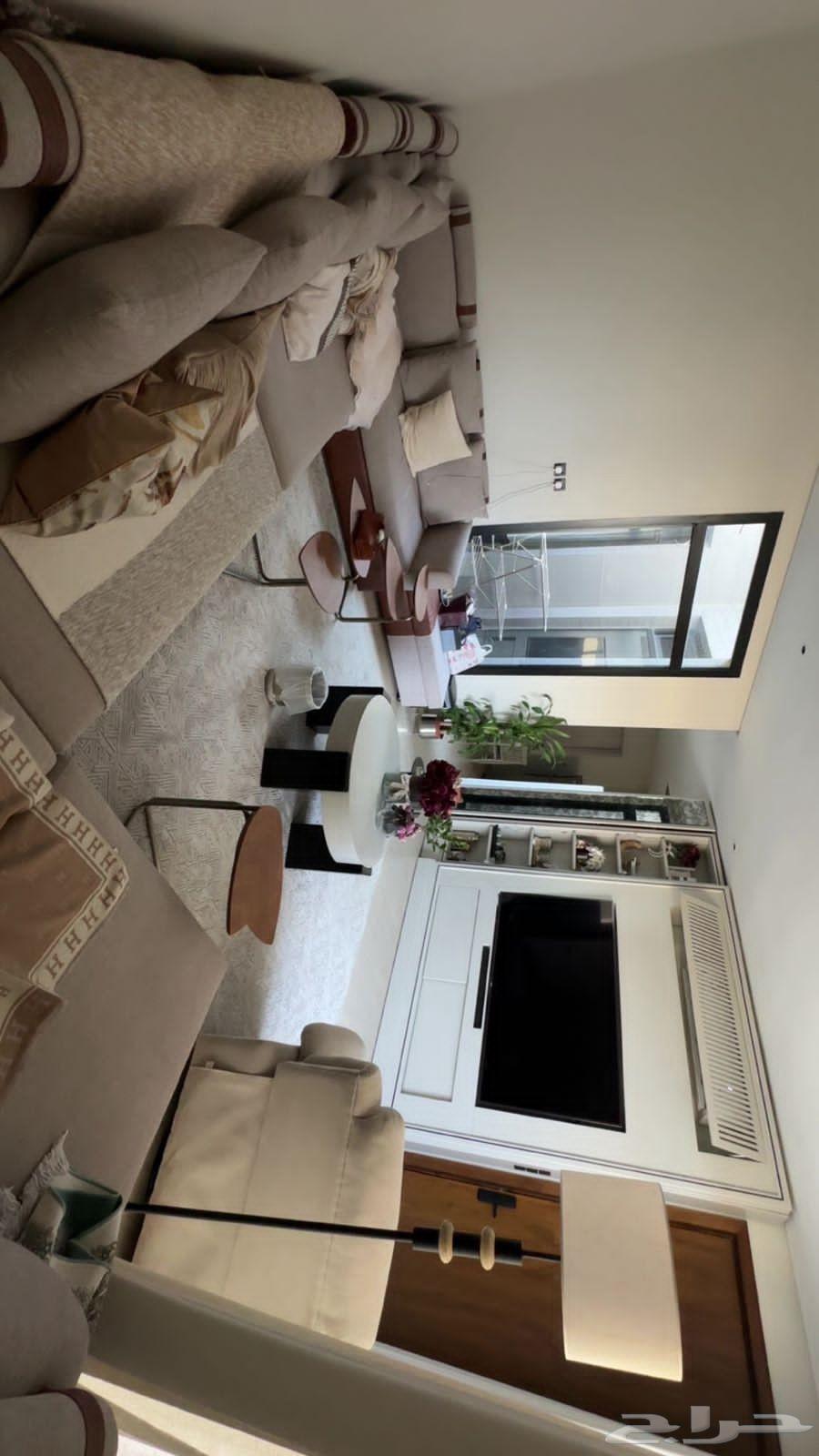 دور للإيجار السنوي موثق بالكامل64240290294402113