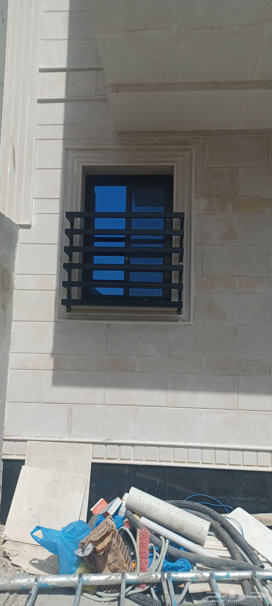 ورشه ايلومنيم وزجاج سكريت الحداد64240952810626114