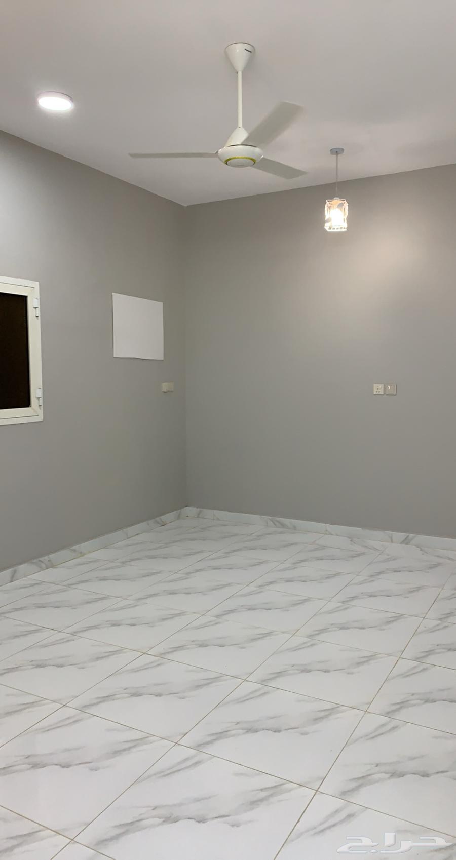 شقة للإيجار بضاحية الملك فهد بصامطة64239752053635114