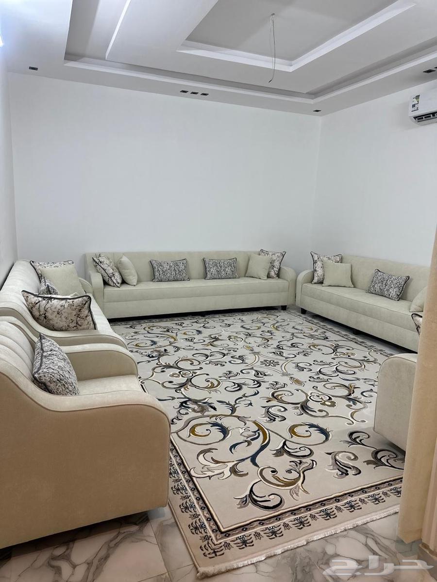 Upholstery detailing for sofas, chairs, and recliners64240298665729110