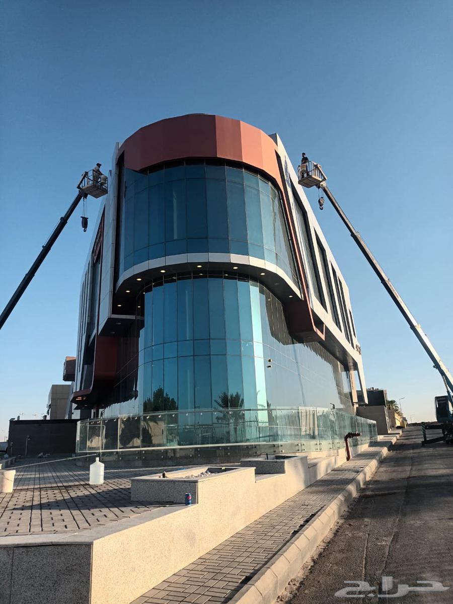 نحن مؤسسه نظافه نقدم كل الخدمات النظافه برياض64244668920707112