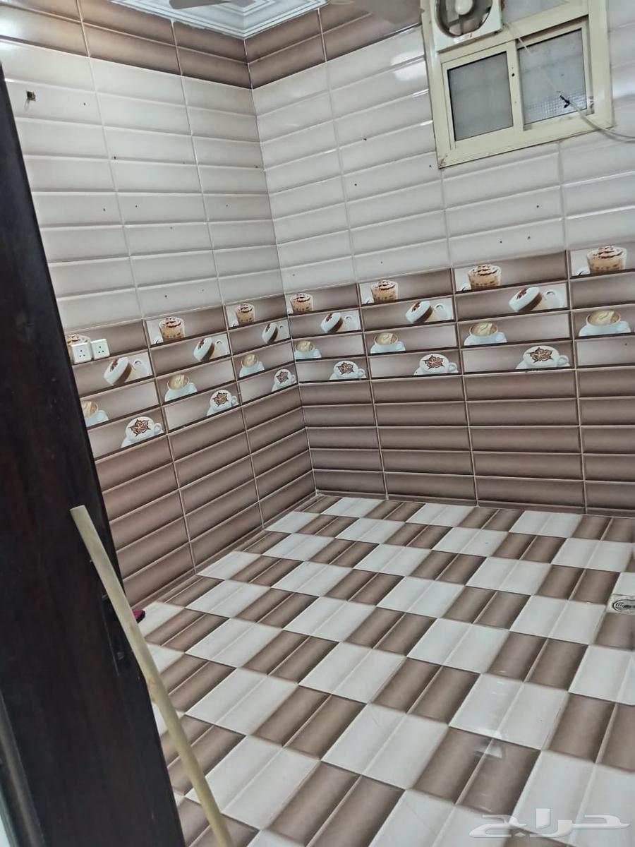 شقة 4غرف للاجار حي الفضيلة64244661146114111