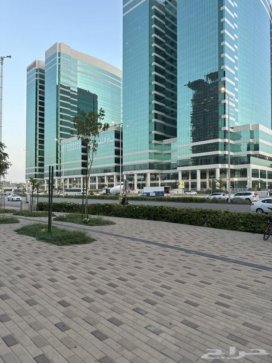 مقاولات و تركيب واجهات زجاجية و إدارة املاك64241145869314110