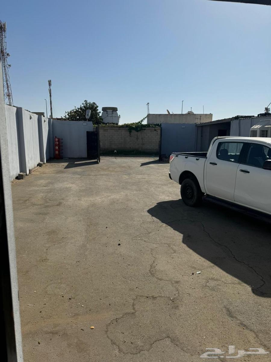 Workers' accommodation with asphalted courtyard near the Royal Commission Yanbu64240449668867113