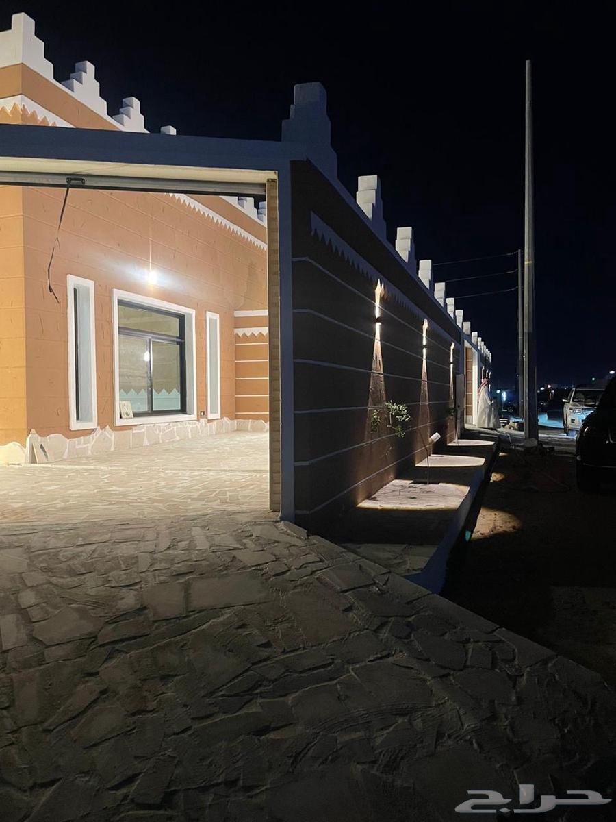 استراحة للايجار حي فليج حفرالباطن ( مكيفه )64240450709377110