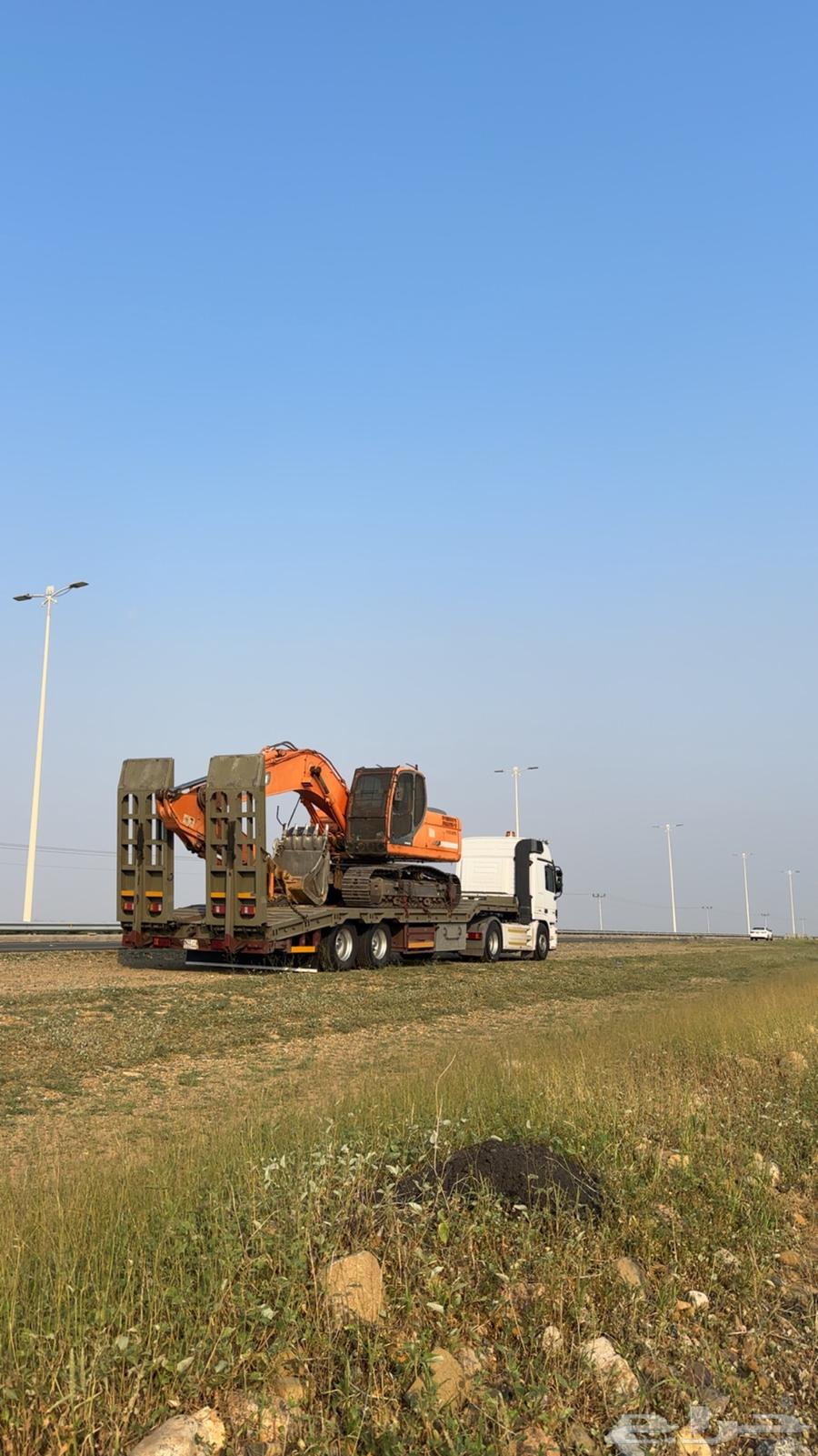 لوبد لنقل المعدات والسيارات64249939633409110