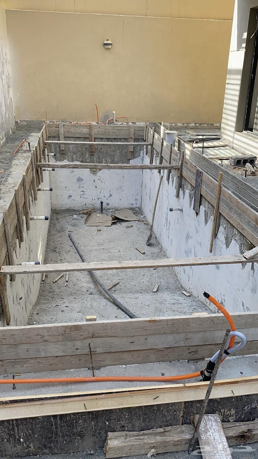 Swimming pool construction, cleaning, maintenance, and establishment64249938312577112