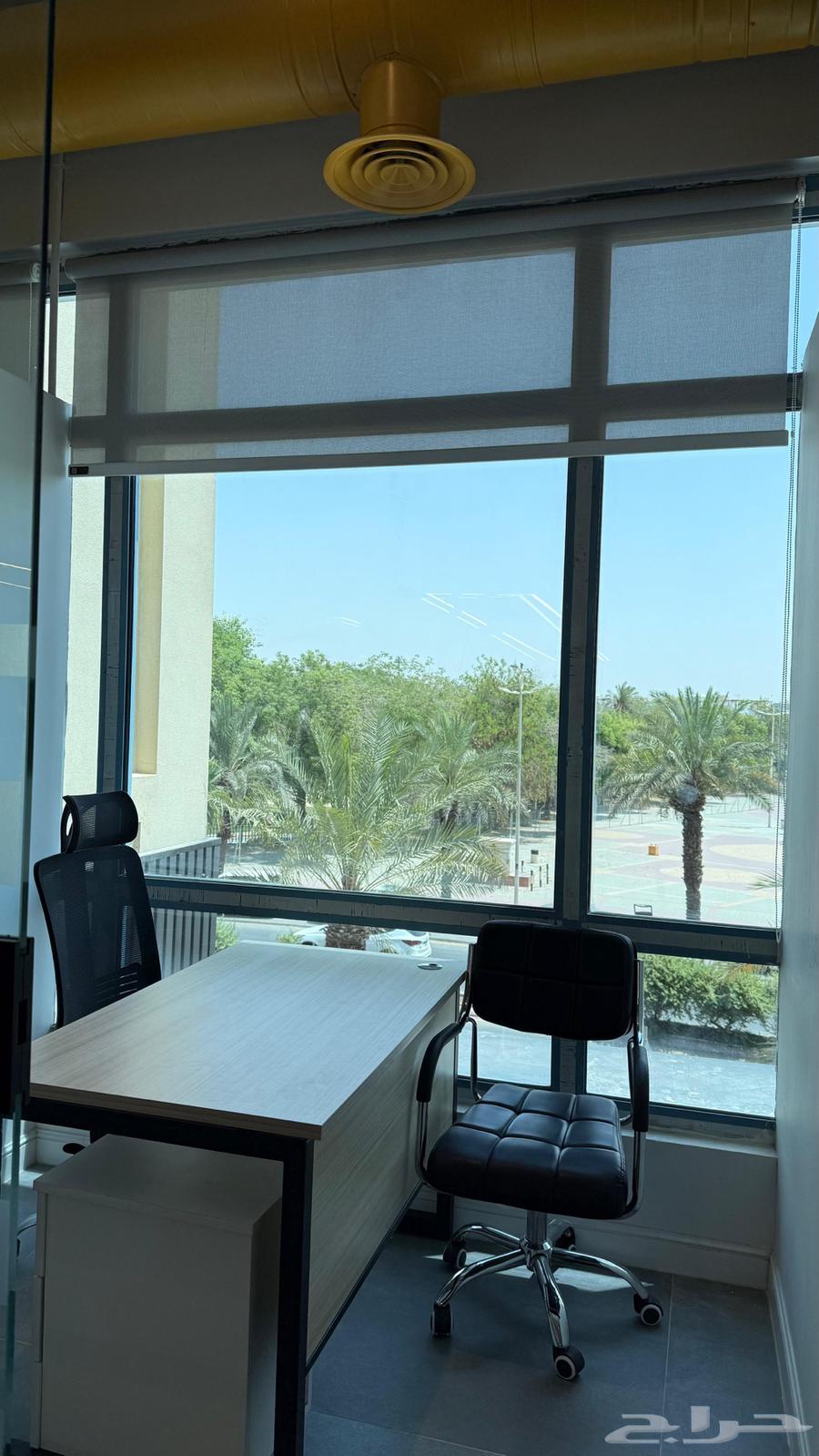 مكاتب مؤثثة للايجار ومواقف ومستودعات بالرياض64249714415490111