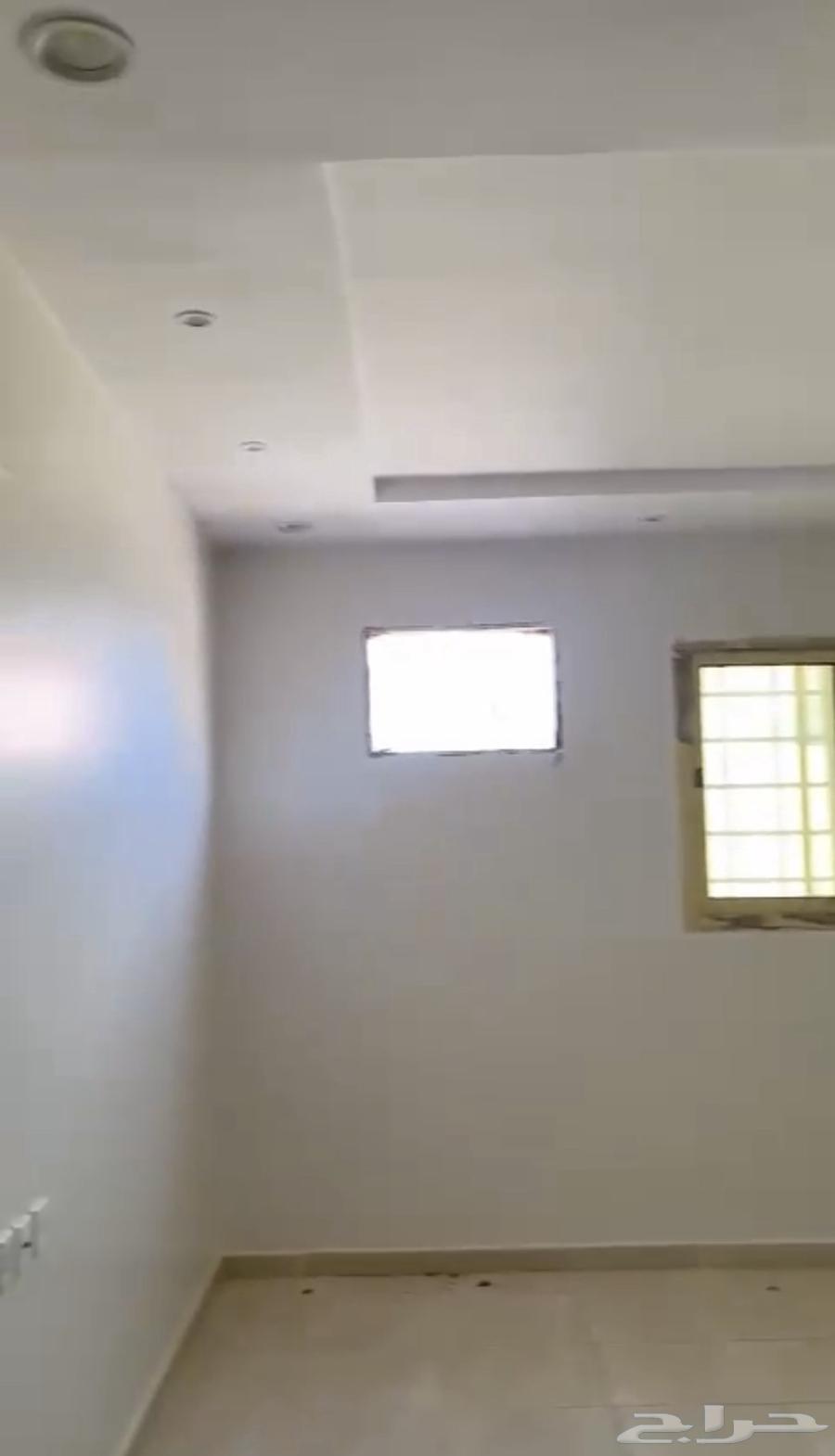 للايجار شقة بحي القادسيه 4 غرف دور ثاني64253979259650112