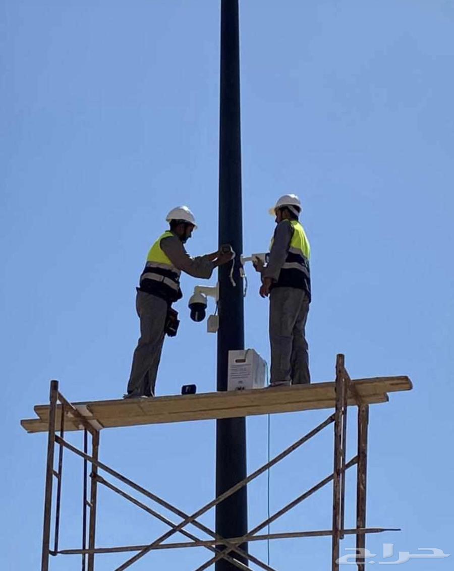 Surveillance Cameras and Fingerprint Attendance Systems and Security Gates64250137366787111