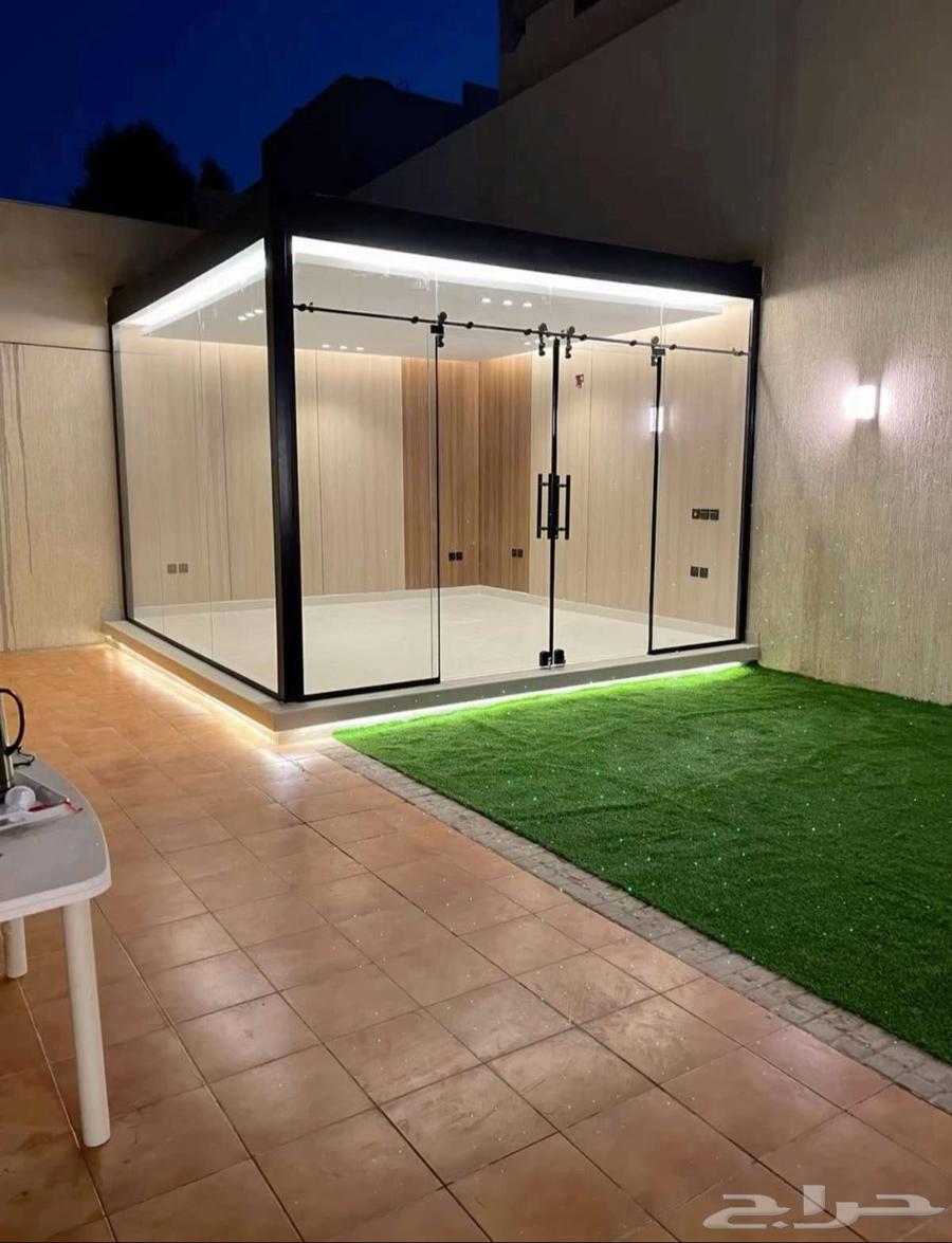 Tents, awnings, partitions, outdoor seating, and turnkey decorations64254956441217112