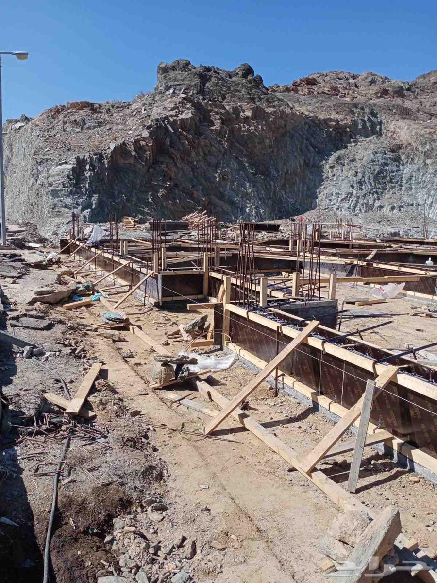 Armed carpenter in Riyadh64249941991937112