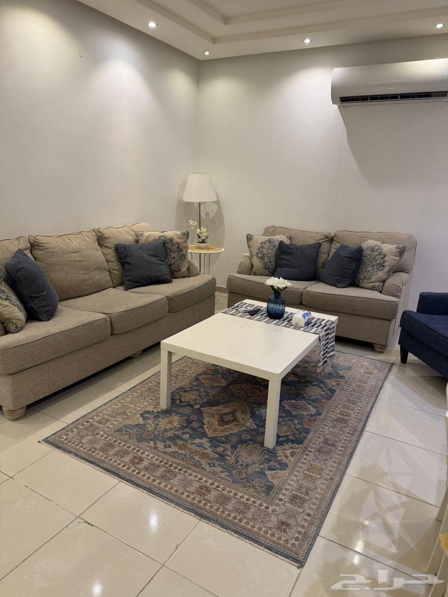 للإيجار شقه موثثه حي المنار64249714798977114