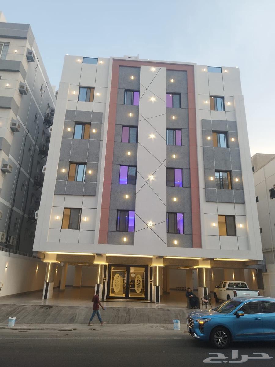 للبيع عماره بحي البوادي موقع مميز جدا64249714488323110