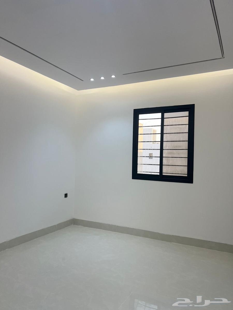 شقة للإيجار حي الجنادرية64249714300801111