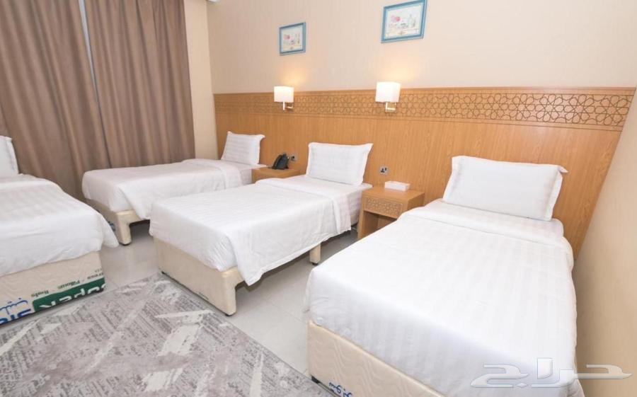 نجار فك وتركيب انواع غرف النوم والمطابخ والمكيفات والستاير64254825624835114