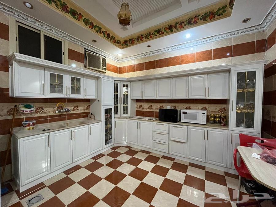 معلم تركيب مطابخ فني صيانة مطابخ64250136576003112