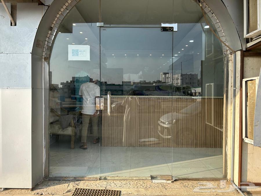 مغسلة للتقبيل بكامل اغراضها64253979320450114